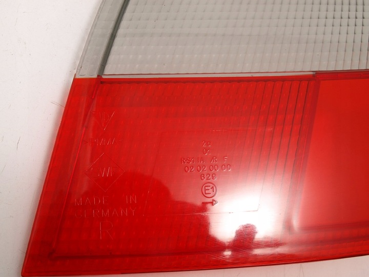 фото №9, Porsche 911 996 плафон лампы правые зад 90063113190