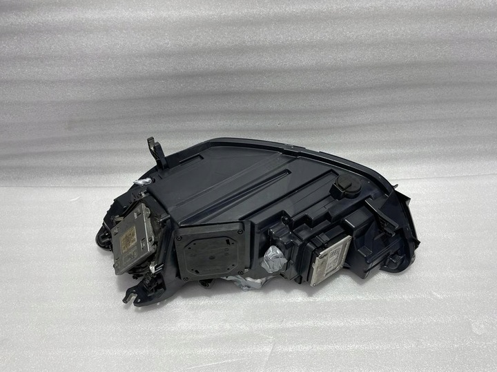 фото №13, A6 c7 4g0 полный led лампа левая правая