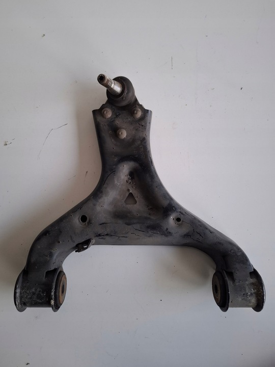 фото №1, Важіль переднє лівий mercedes vito v-klasa w447 4x4 4matic