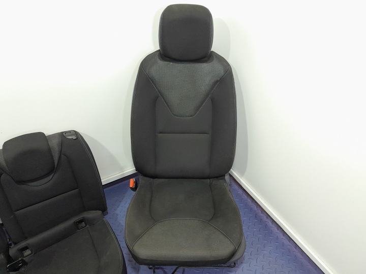 фото №8, Renault clio iv hb 5d сиденья диван комплект