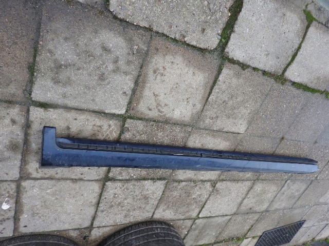 фото №1, Volvo v70 планка порогова накладка na поріг 30744340