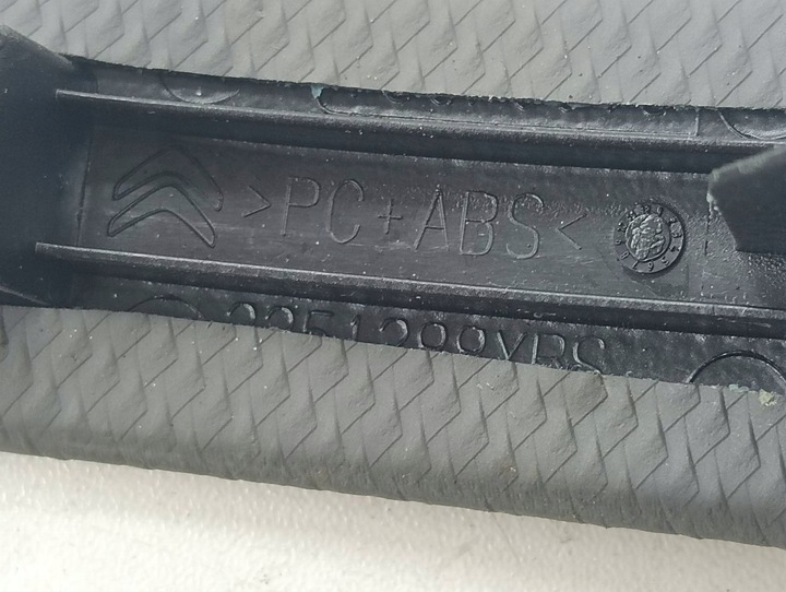 фото №7, Citroen c5 aircross 2020 рамка бардачка панелі розподільчої