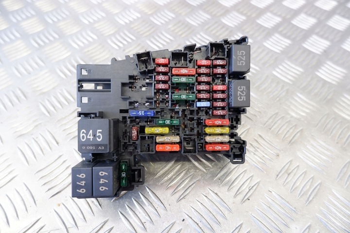 фото №7, Коробка предохранителей vw tiguan ad1 5q0937615c 1.5l бензин 110kw 2019