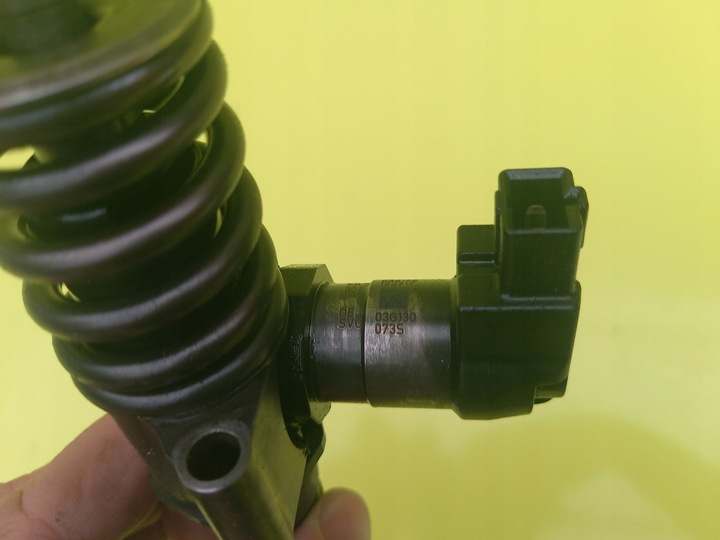 фото №3, Форсунка 03g130073s continental 2.0 tdi passat b6 06