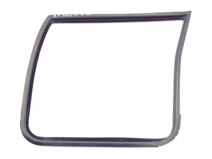 фото №1, Iveco daily iv v 06-14 прокладка скла праві перед