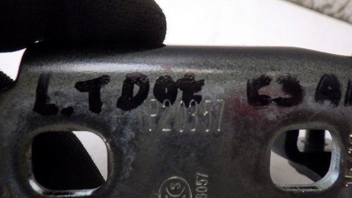 фото №5, Петля дверь левый зад нижний citroen c3 aircross