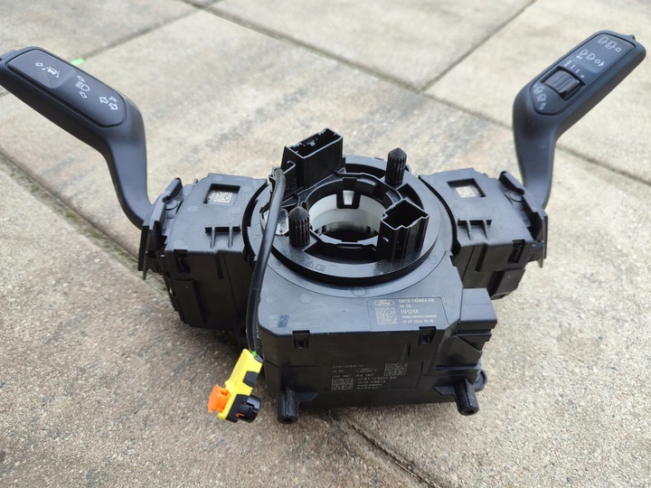 фото №9, Переключатель комбинированный подрулевые рычаги лента сматыватель ford focus mk4