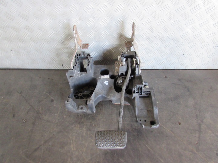 фото №2, Педаль тормоза opel insignia a 08-17r 22969439