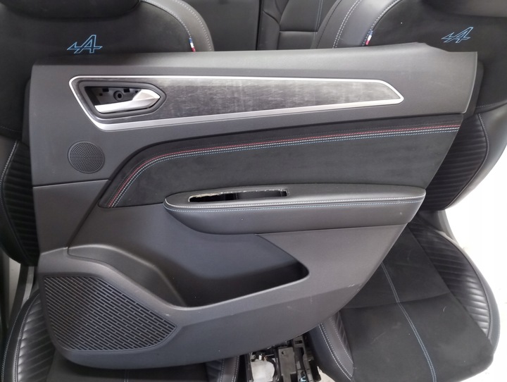 фото №5, Сиденья pól кожа обивка renault arkana