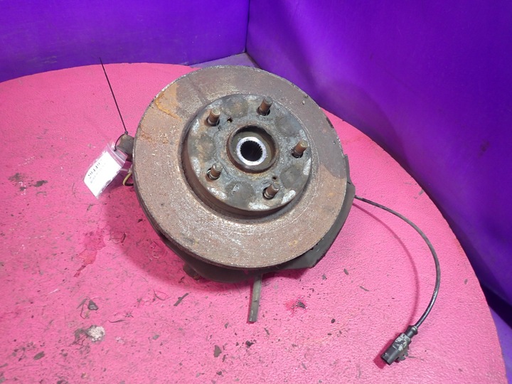 фото №1, Auris i 06- 1.6 ступиця поворотна опора перед права abs