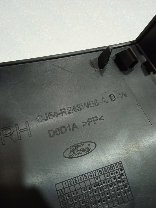 фото №10, Ford kuga mk2 защита обшивка стойка правая