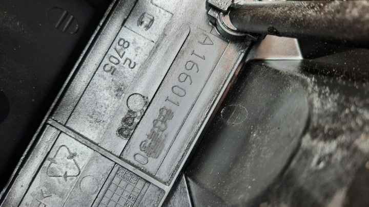 фото №12, Крышка клапанов a1660100430 mercedes a-klasa 1.4 1.6b