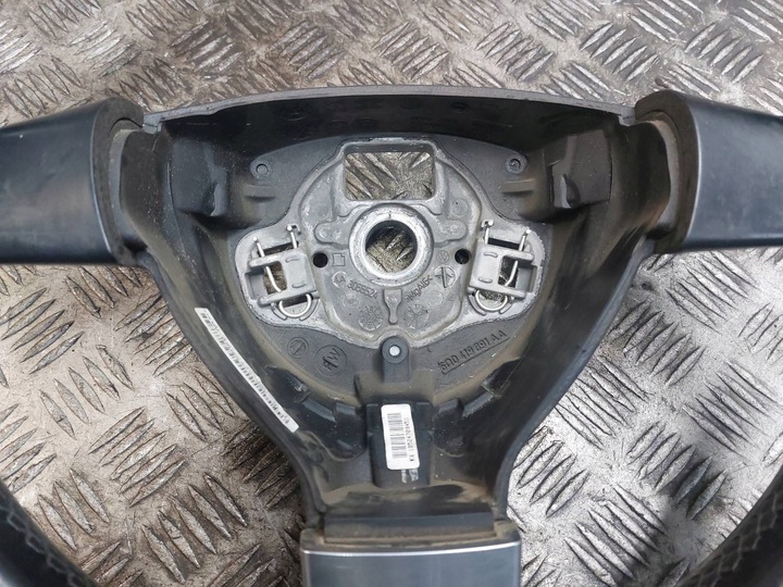 фото №9, Руль + подушка volkswagen polo iv рестайлинг 6q0419091aa 6q0880201ac