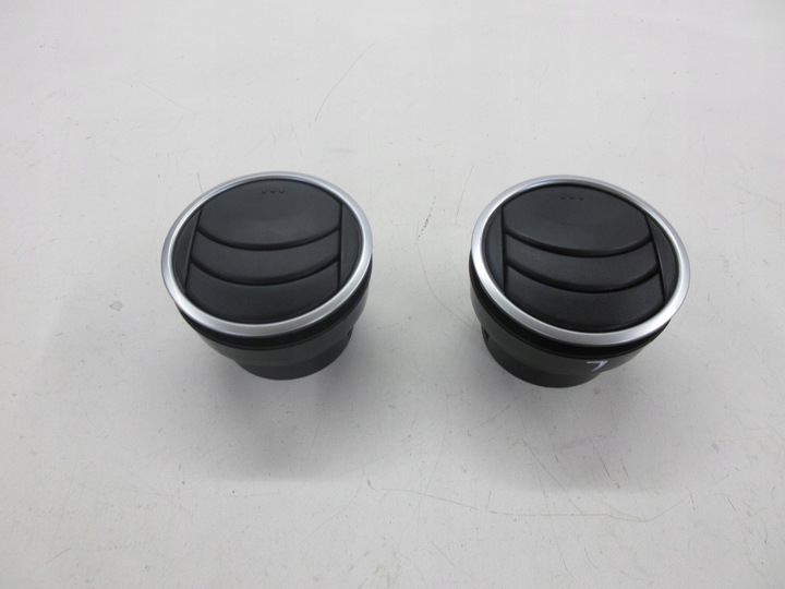 фото №1, Mazda 6 2.0 citd gg хетчбек решітка повітропровід права ліва