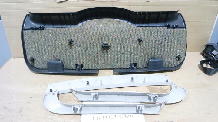 фото №5, Обивка крышки багажника ford focus mk2 рестайлинг htb