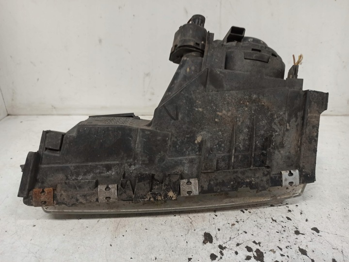 фото №11, Ford sierra лампа правая перед фара 87bg13n010ba