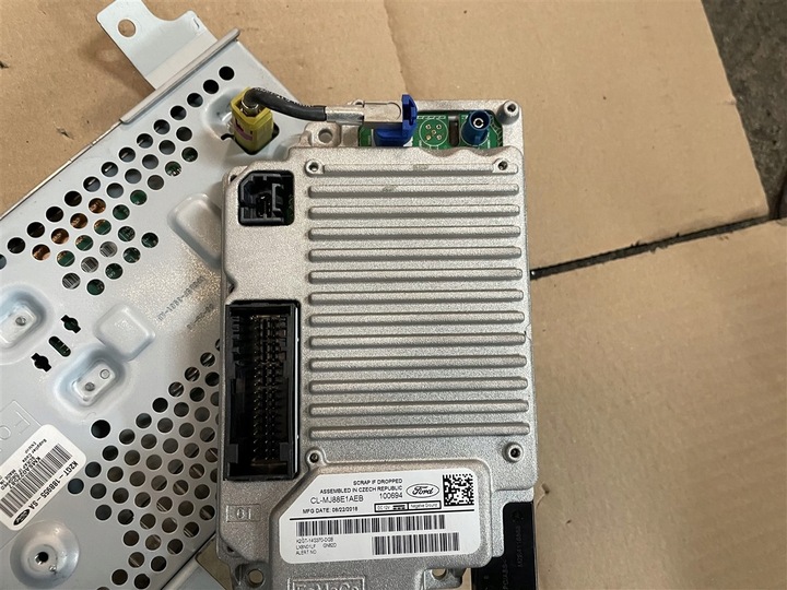 фото №11, Радіо навігація навігація екран дисплей ford s-max mk2 2018 рік