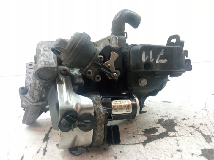 фото №10, Радиатор выхлопных газов 9807593080 2.0 hdi citroen c4 grand picasso ii 2013-