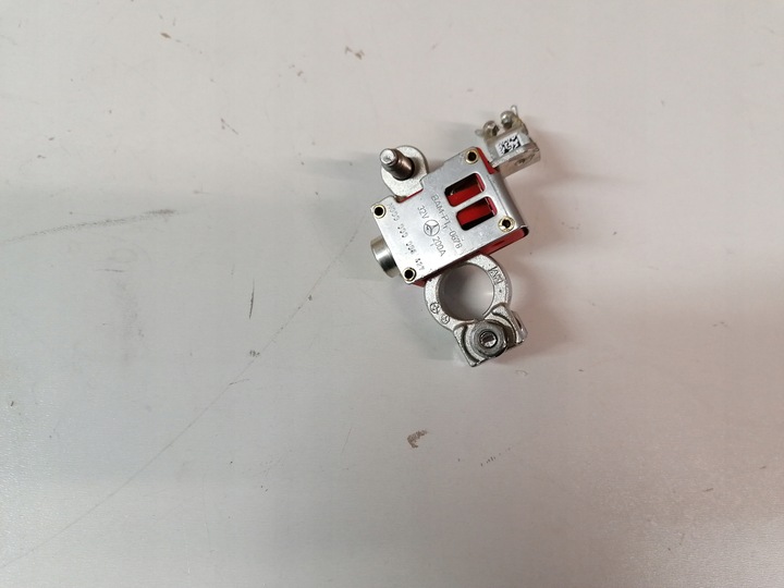 фото №1, Mercedes 217 патрон / заряд клема плюсова акумулятора org нова