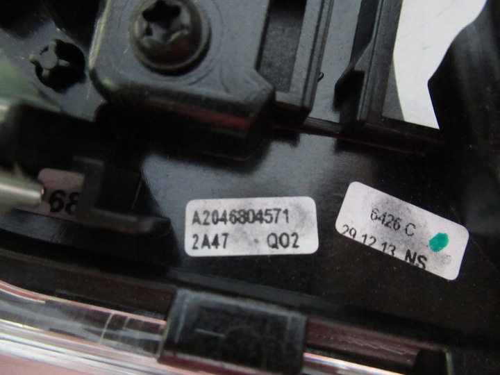 фото №6, Mercedes w204 решітка повітропровід a2046804571