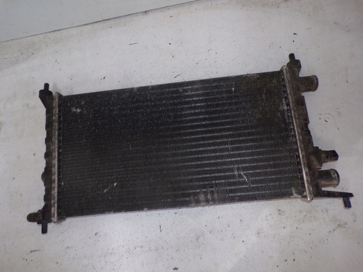 фото №1, Радиаторов воды corsa c