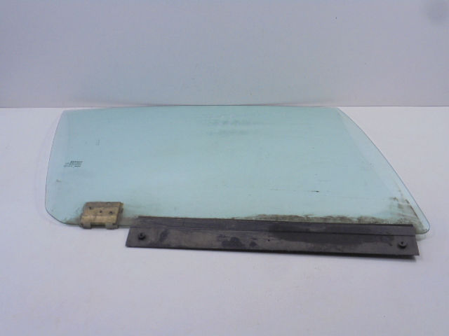 фото №5, Megane i 99r скло двері перед права cabrio