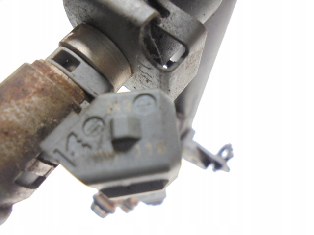 фото №8, Ford ka i форсунки 2n1u9f593ka 1,3 kpl.4szt планка 2niu-9d280-ca