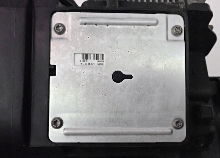 фото №11, Лампа trixenon led лівий перед q7 4l 4l0941003ad