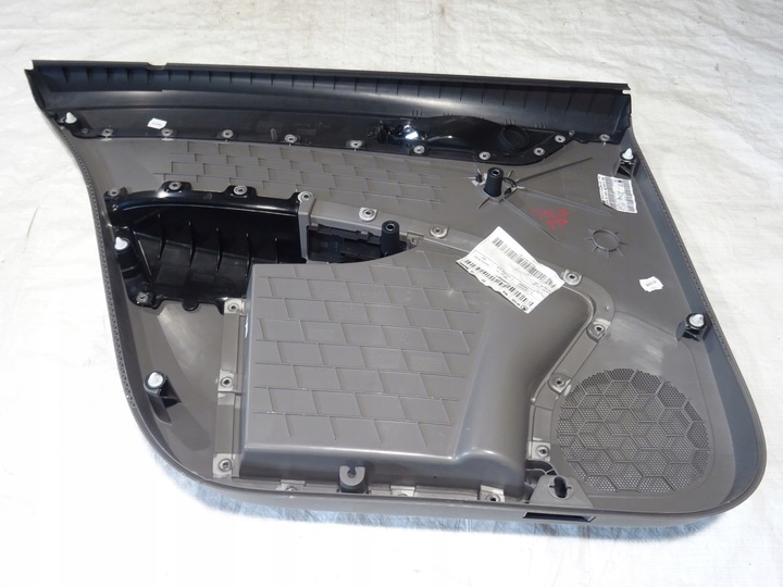 фото №7, Оббивка боковина двері зад задній праві seat toledo iv 4 12-19 6ja867024a