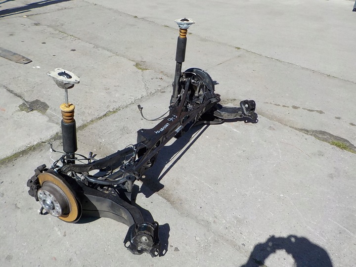 фото №5, Bmw 2 f46 підвішування балка зад задня