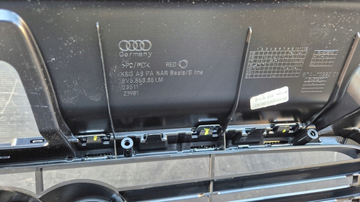 фото №11, Решётка радиатор решётка радиатора audi a3 8v рестайлинг 16-20 oem номер 8v5853651m оригинал. новая !!!