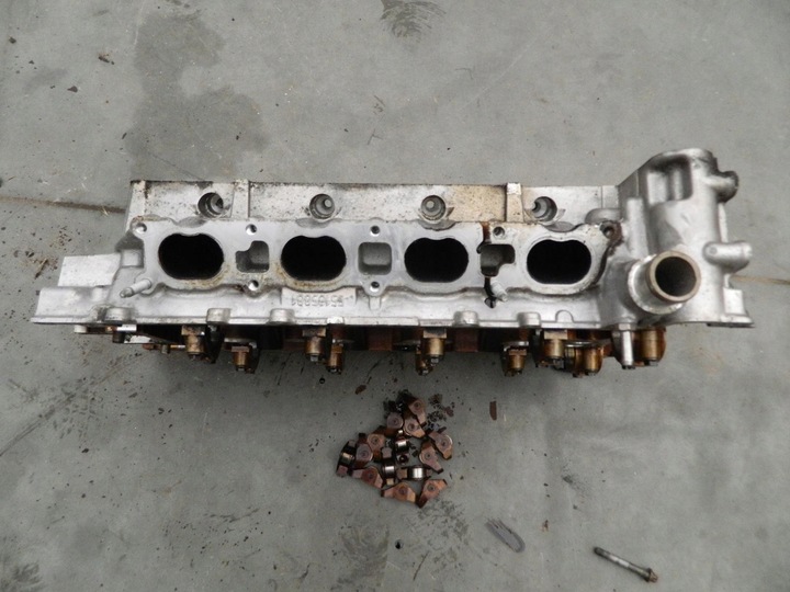 фото №10, Головка клапанна 55185881 alfa romeo 159 1.9 2.2 jts