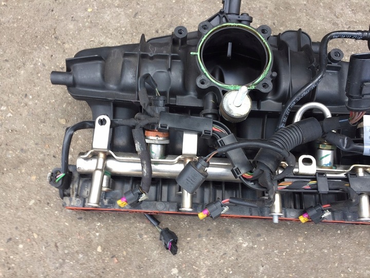 фото №7, Audi a5 8t 2.0 tfsi колектор всмоктуючий 06h133185bh