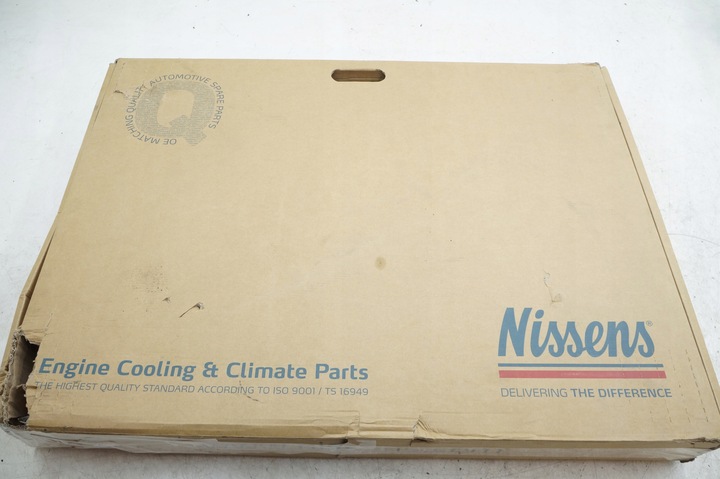фото №5, Радіаторів води volvo 940 960 740 дизель автомат механічна коробка передач nissens нова