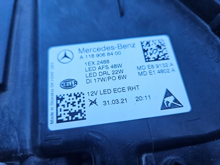 фото №14, Лампа правая перед mercedes cla w118 a1189068400