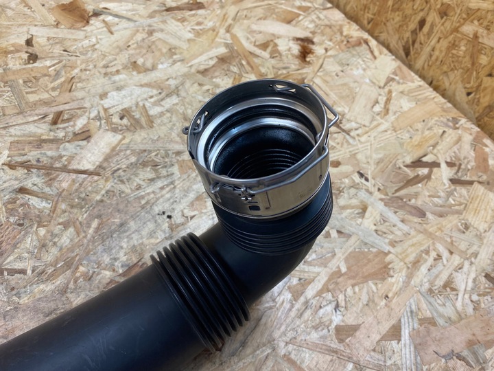 фото №7, Труба шланг воздуха bmw m3 m4 g82 g83 8095810