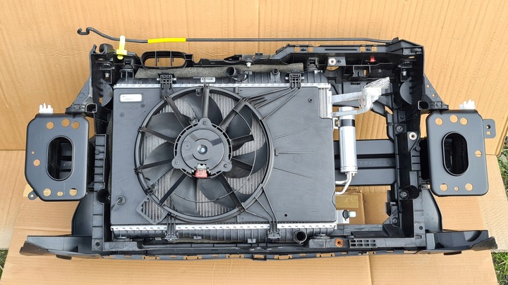 фото №8, Ford fiesta mk7 рестайлінг 1.4 бензин pas перед комплект