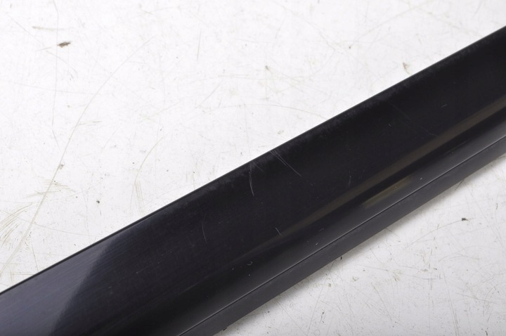 фото №6, Mercedes x117 w117 планка дверь левая перед