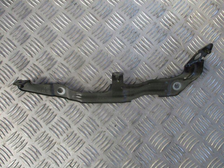 фото №2, Поддержка крыльев 4k8, 4k8821167, audi a7