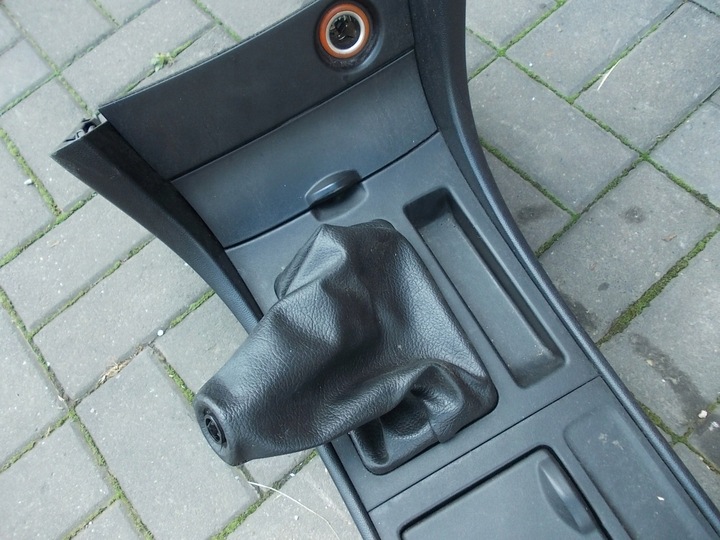 фото №7, Підлокітник mazda 3 1,6 citd 03-09