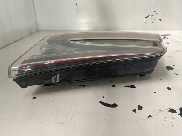 фото №9, Tesla s лампа правий зад w кришка багажника 6005924-00-c