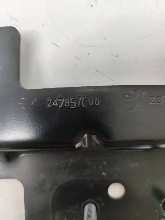 фото №5, Peugeot 208 2023 кронштейн датчик дистроник