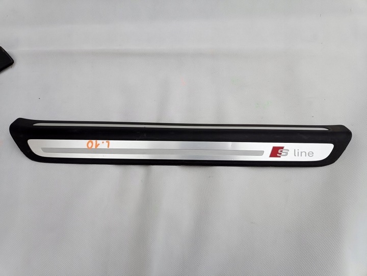 фото №1, Audi q3 8u рестайлинг планка пороговая s-line 8u0853373b