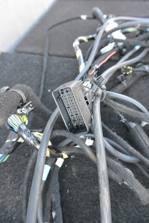 фото №7, Dacia duster ii 17- установка жгут электрический комплект 1.6 механическая коробка передач