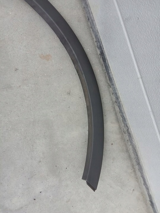 фото №5, Ford kuga mk1 08-12r.- планка крыльев правый перед