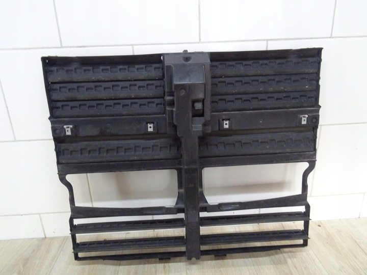 фото №7, Bmw x5 f15 жалюзі ролета впуск повітря оригінал c13892-101