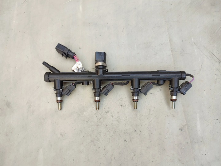 фото №1, Планка wtyski vw passat b8 2015 1.8 2.0 tfsi tsi