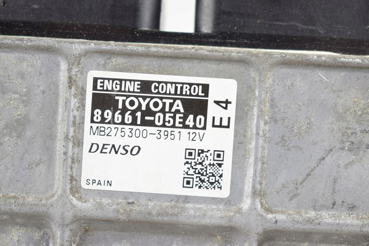 фото №4, Компьютер блок управления toyota avensis 89661-05e40