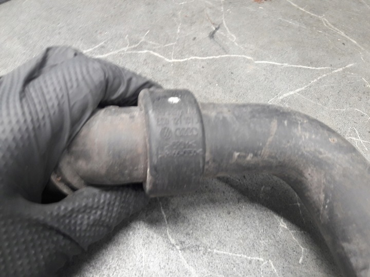 фото №4, 8d0121101j audi a4 b5 шланг води радіатор