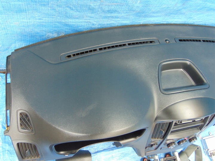 фото №6, Hyundai i800 h1 панель консоль подушка безопасности натяжители kpl